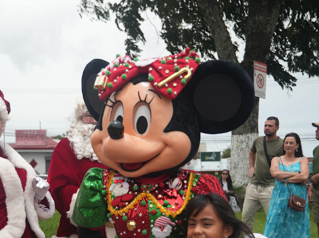Caricaturas - Minnie Mouse (4)