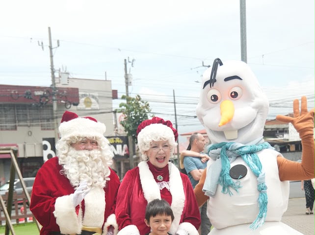 Navideños - Olaf en eventos